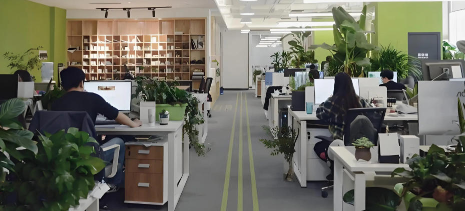 浙江纯爱服饰有限公司轮播图2