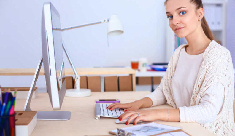 浙江纯爱服饰有限公司轮播图1