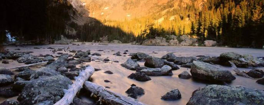 浙江纯爱服饰有限公司轮播图3