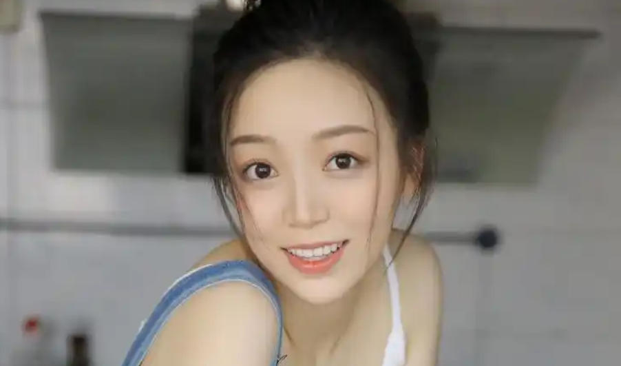 浙江纯爱服饰有限公司轮播图5